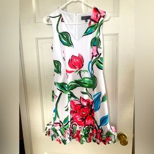 Donna Ricco Sleeveless Ruffle Hem Floral Dress NWOT Size 2